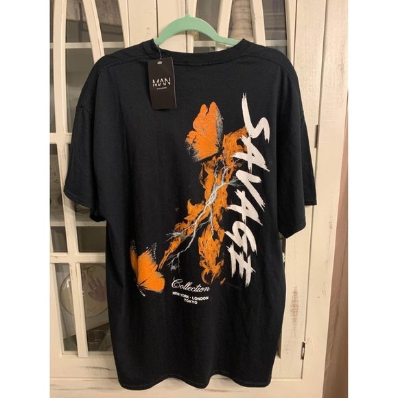 BoohooMAN NWT Tshirt men’s medium savage collection fire butterflies (bin BB) - Picture 1 of 6